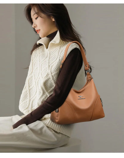New Style Grained Messenger Bag