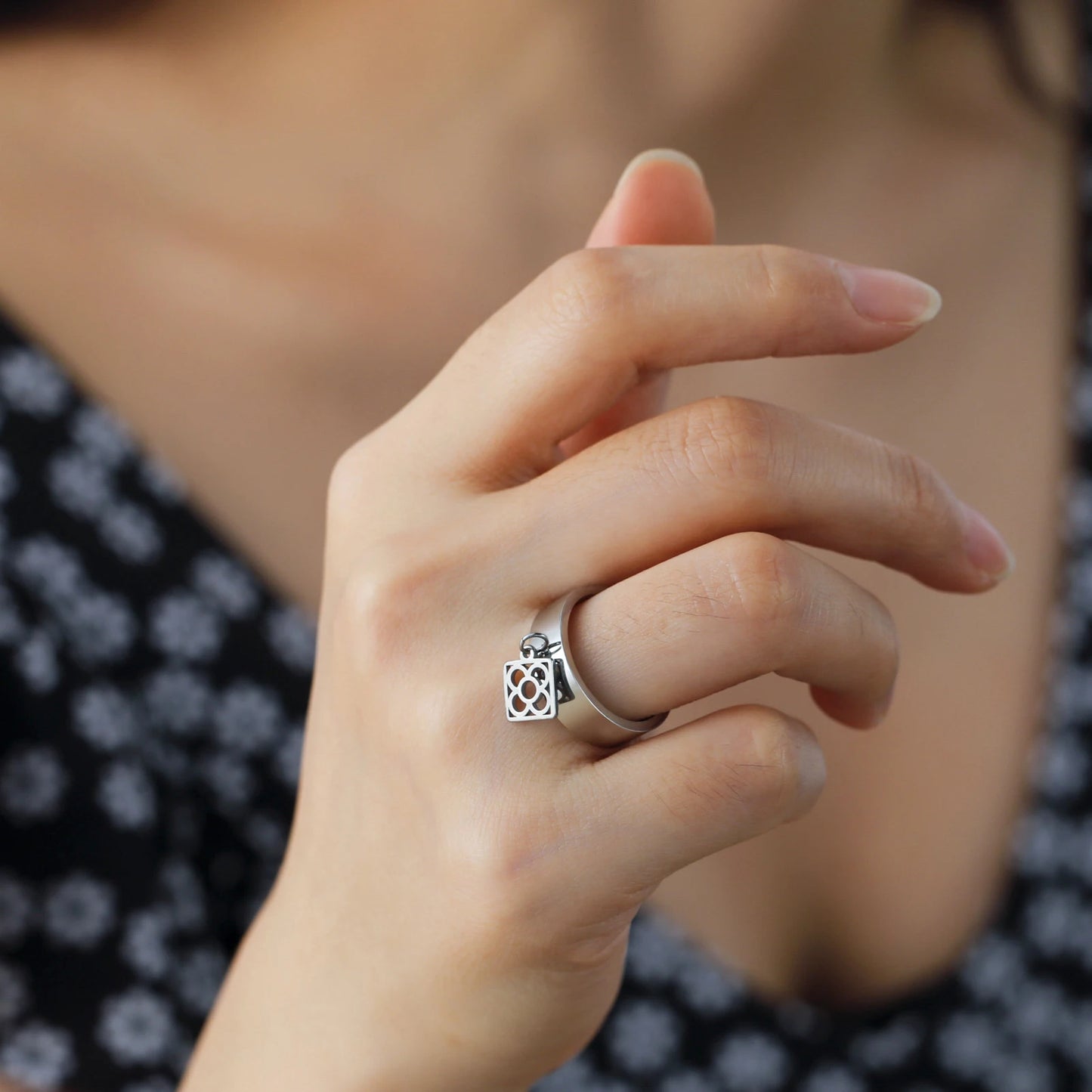 Minimalist Floral Stainless Steel Ring