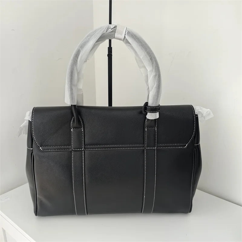 Soft Grain Essential Daily Handbag