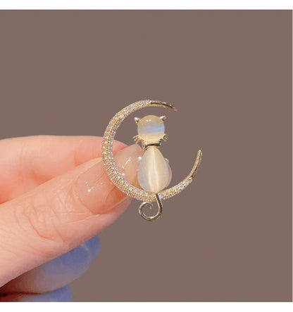 Tulip Flower Pearl Gala Brooch