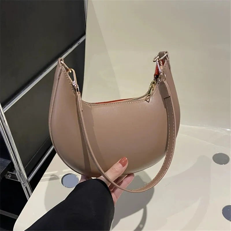 High-End Moon-Shaped Baseball Bag
