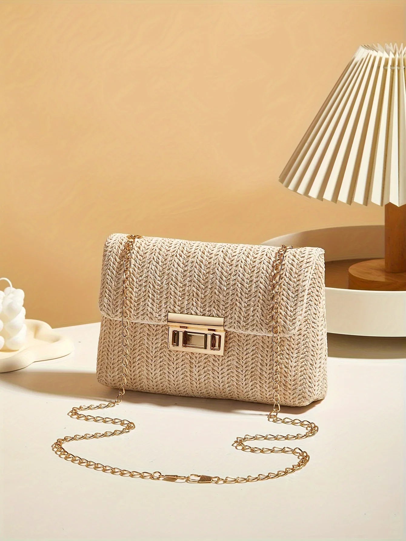 Handwoven Artisan Straw Lock Purse