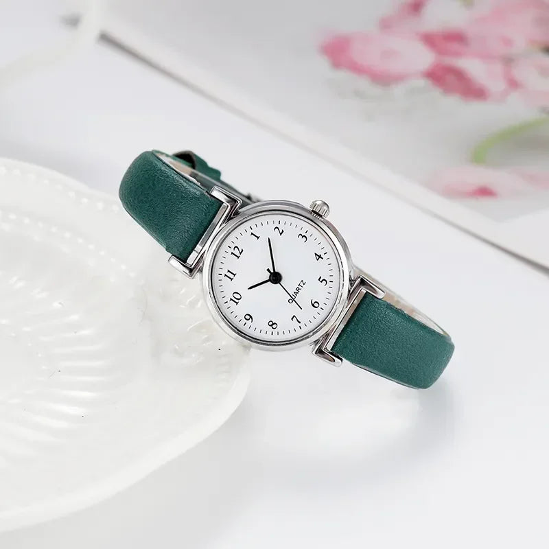 Petite Leather Classic Round Watch