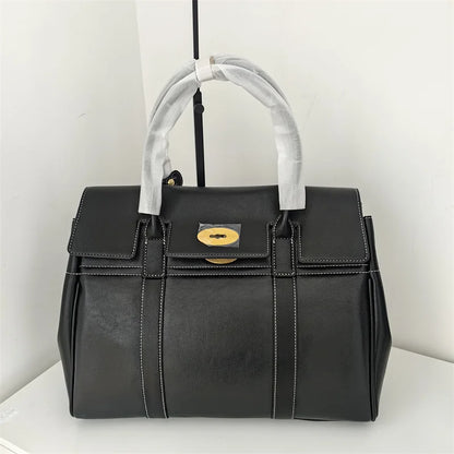 Soft Grain Essential Daily Handbag