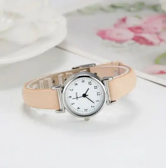 Classic Round Leather Popular Watch