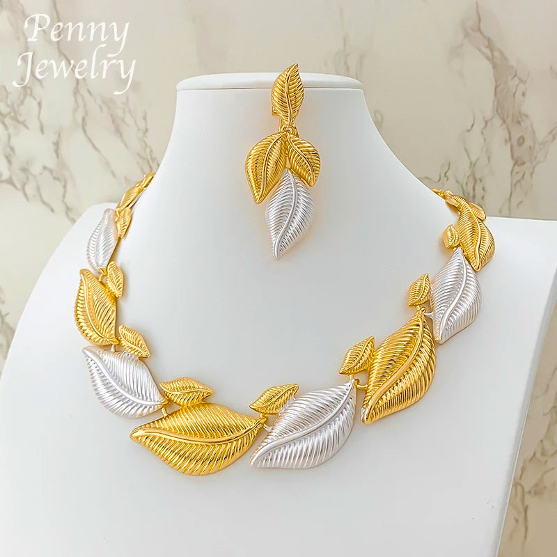 Leaf Shaped Gilded Choker Set