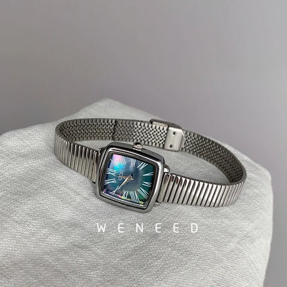 Beimu Small Round Bracelet Watch