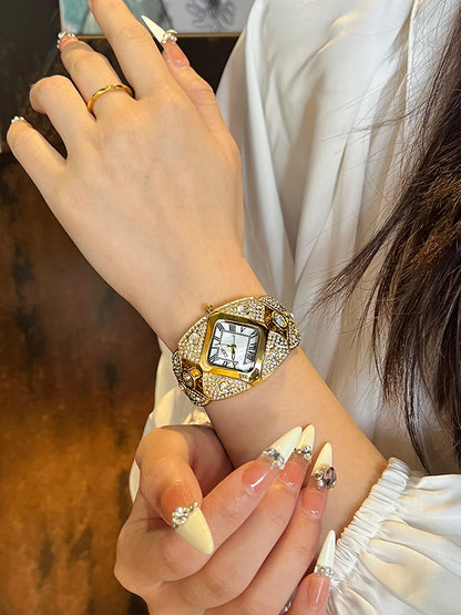 Roman Full Diamond Inlaid Watch