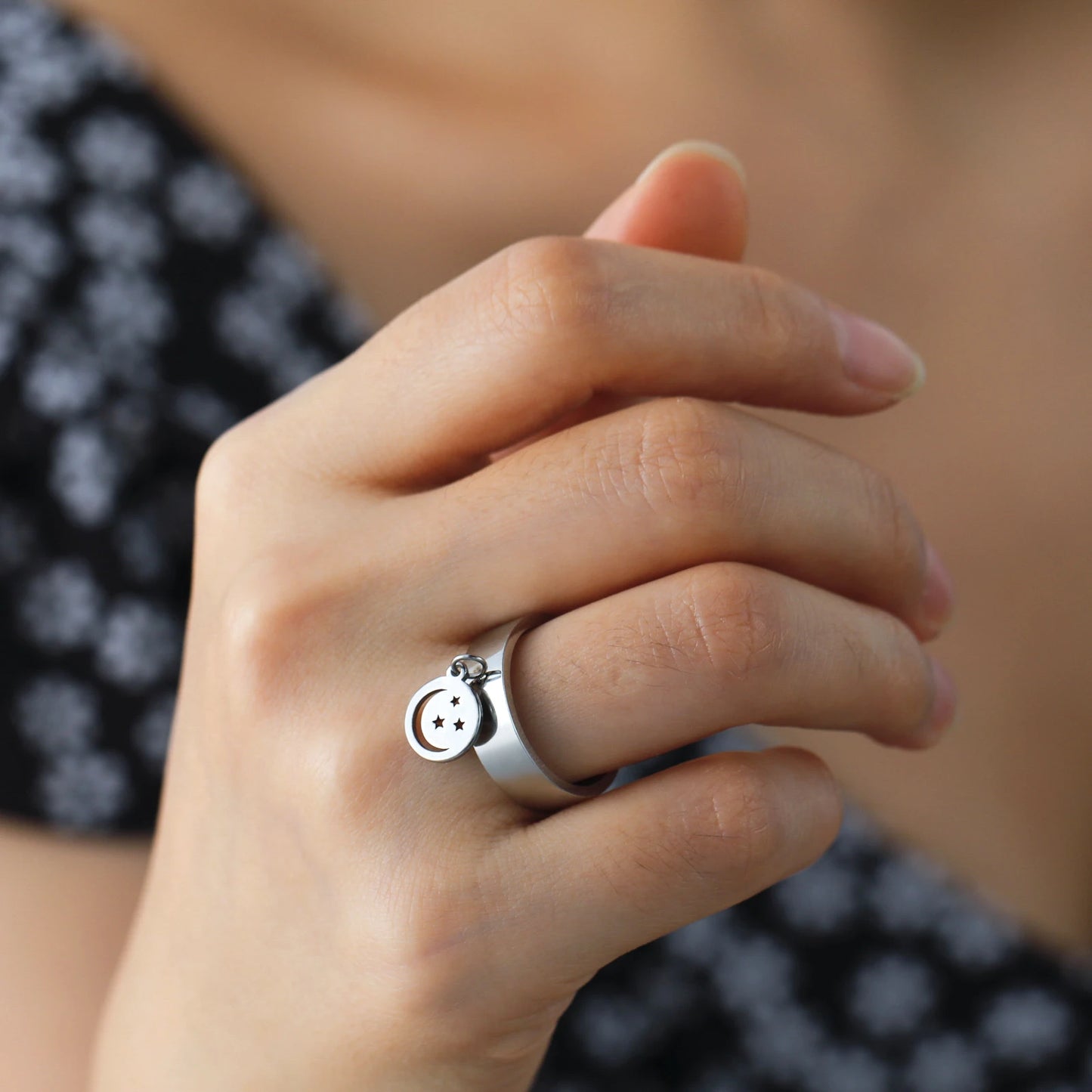 Minimalist Floral Stainless Steel Ring