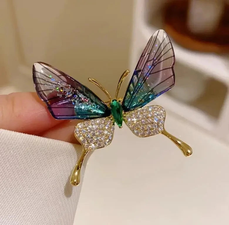 Tulip Flower Pearl Gala Brooch