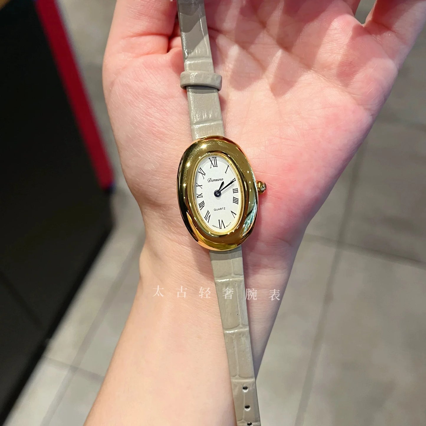 Roman Heritage Vintage Leather Watch
