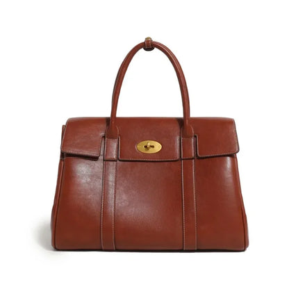 Soft Grain Essential Daily Handbag