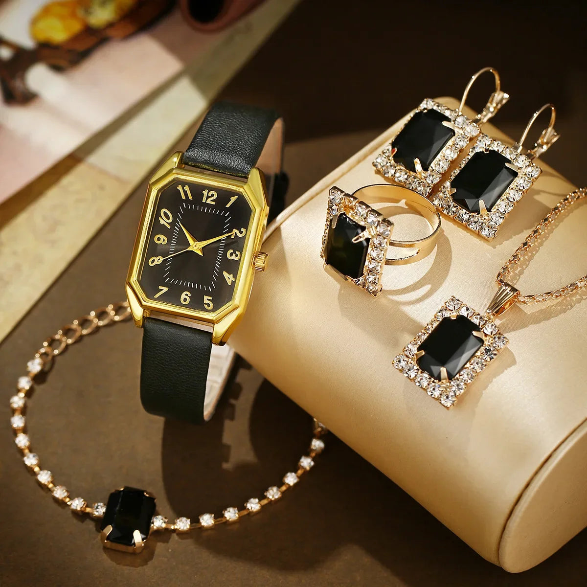 Square Quartz Minimalist Watch Suite
